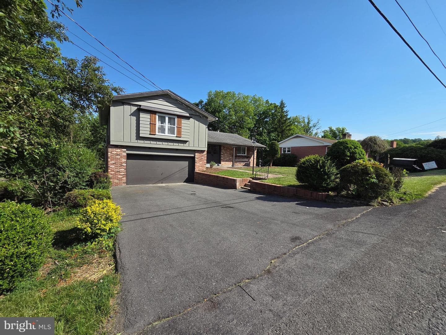 1028 Weires Ave photo 5