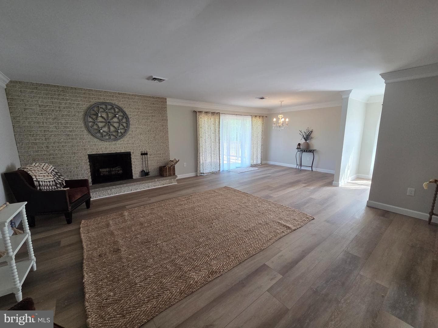 1028 Weires Ave photo 9