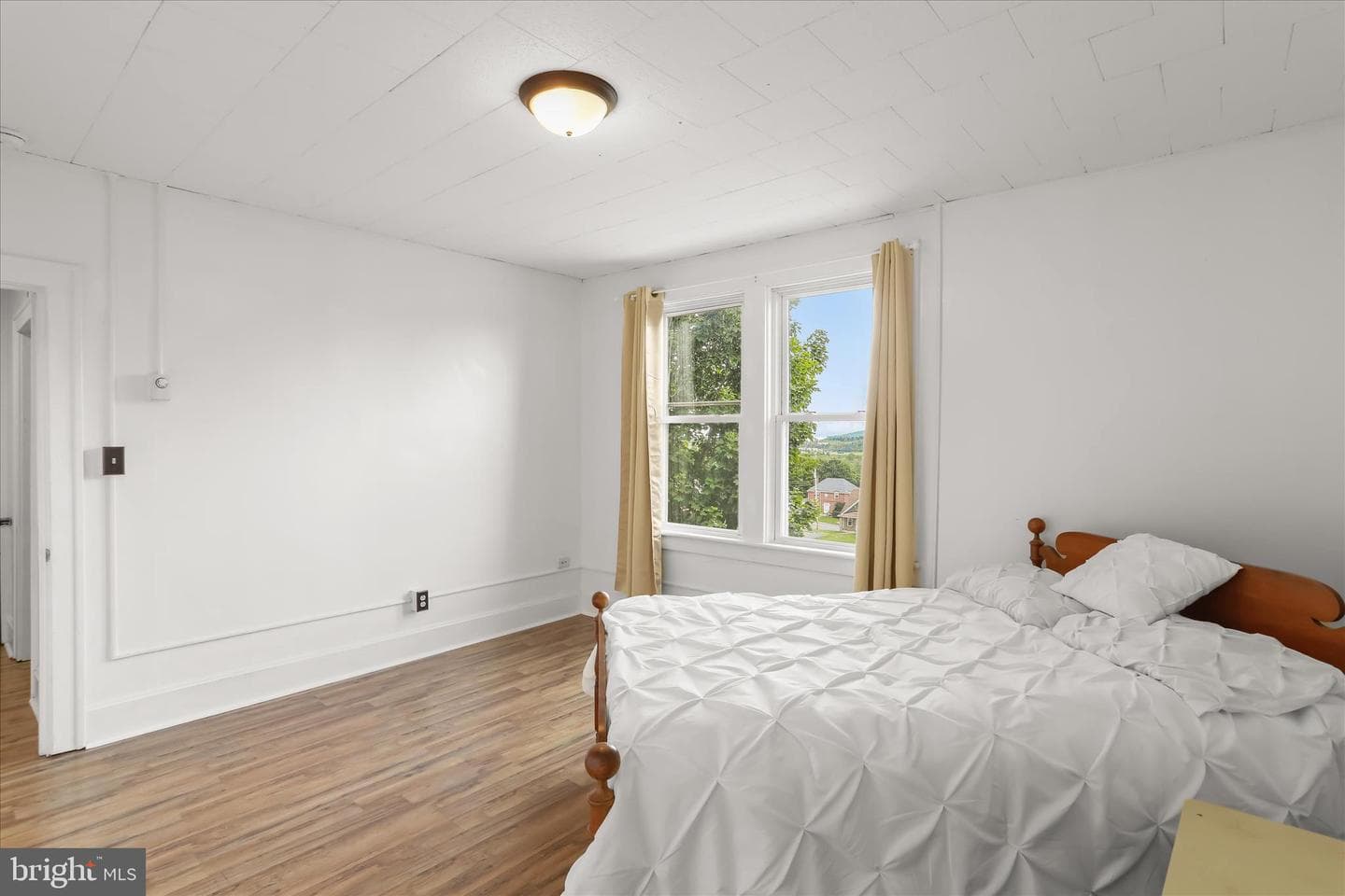 167 Maple Street photo 25