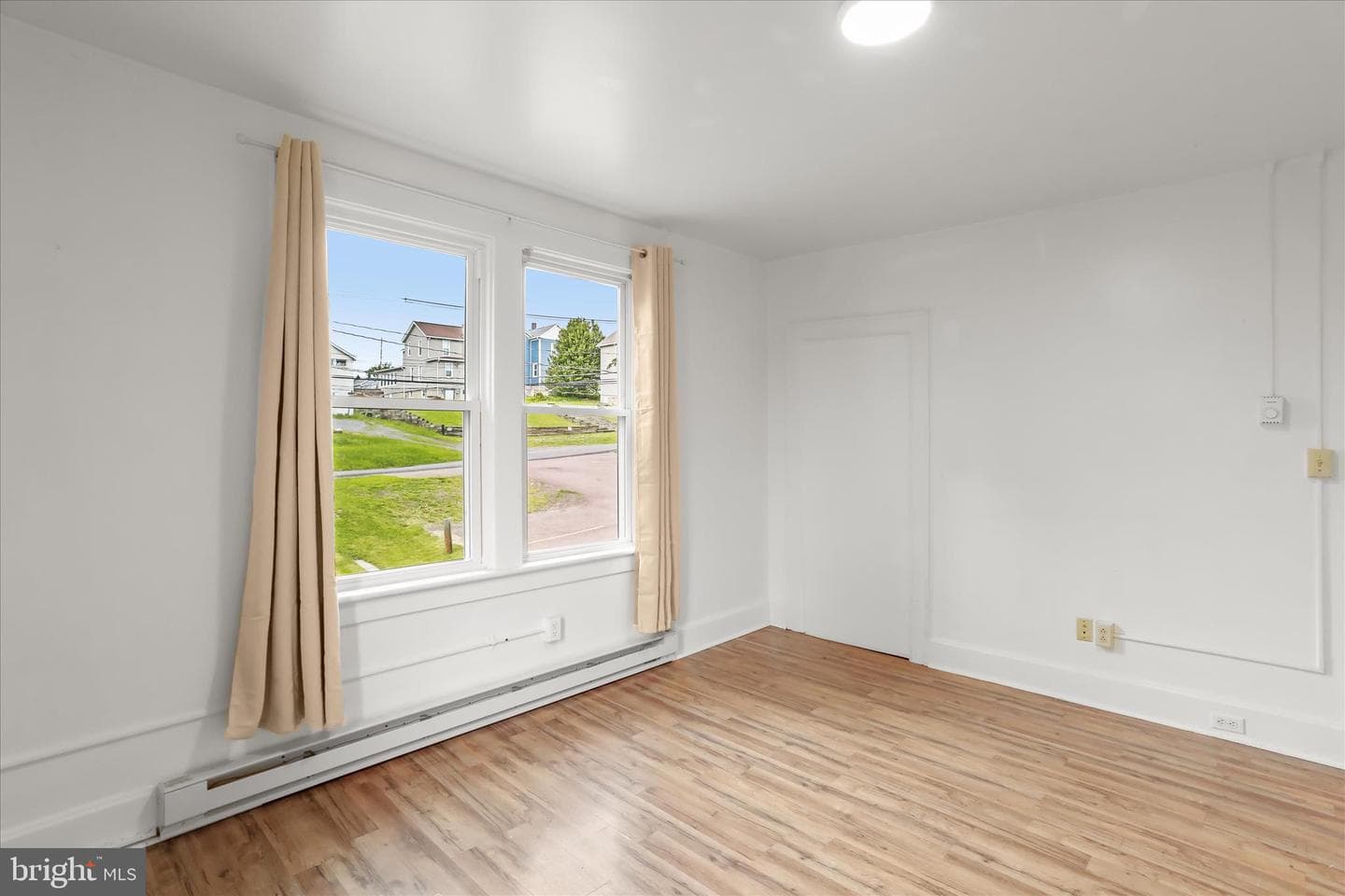 167 Maple Street photo 31