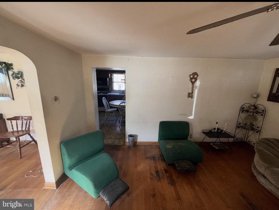 15943 Foundry Row NW photo 4