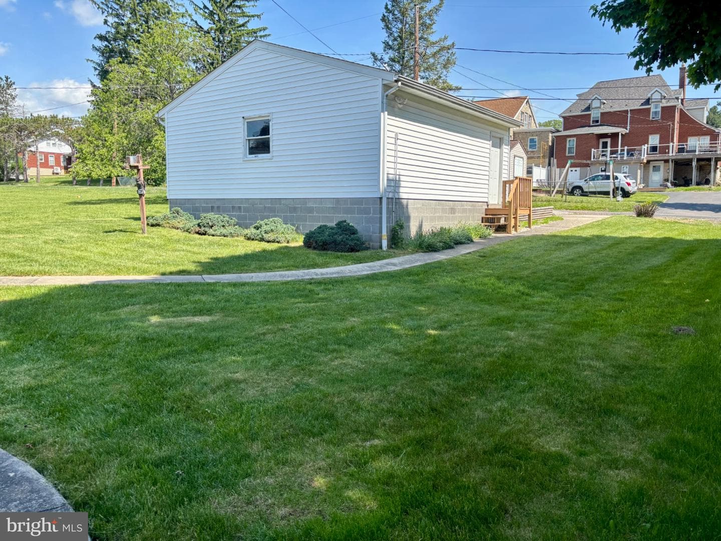 174 Washington Street photo 7