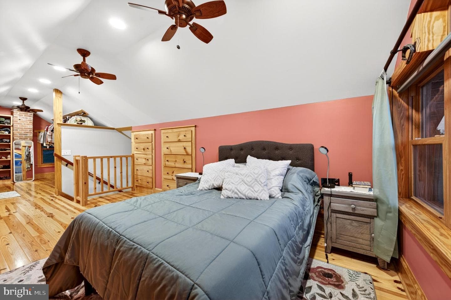 13400 Pleasant Valley Road photo 19