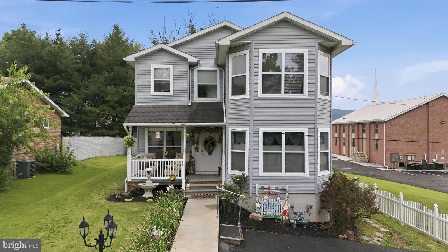 218 Wempe Drive, Cumberland