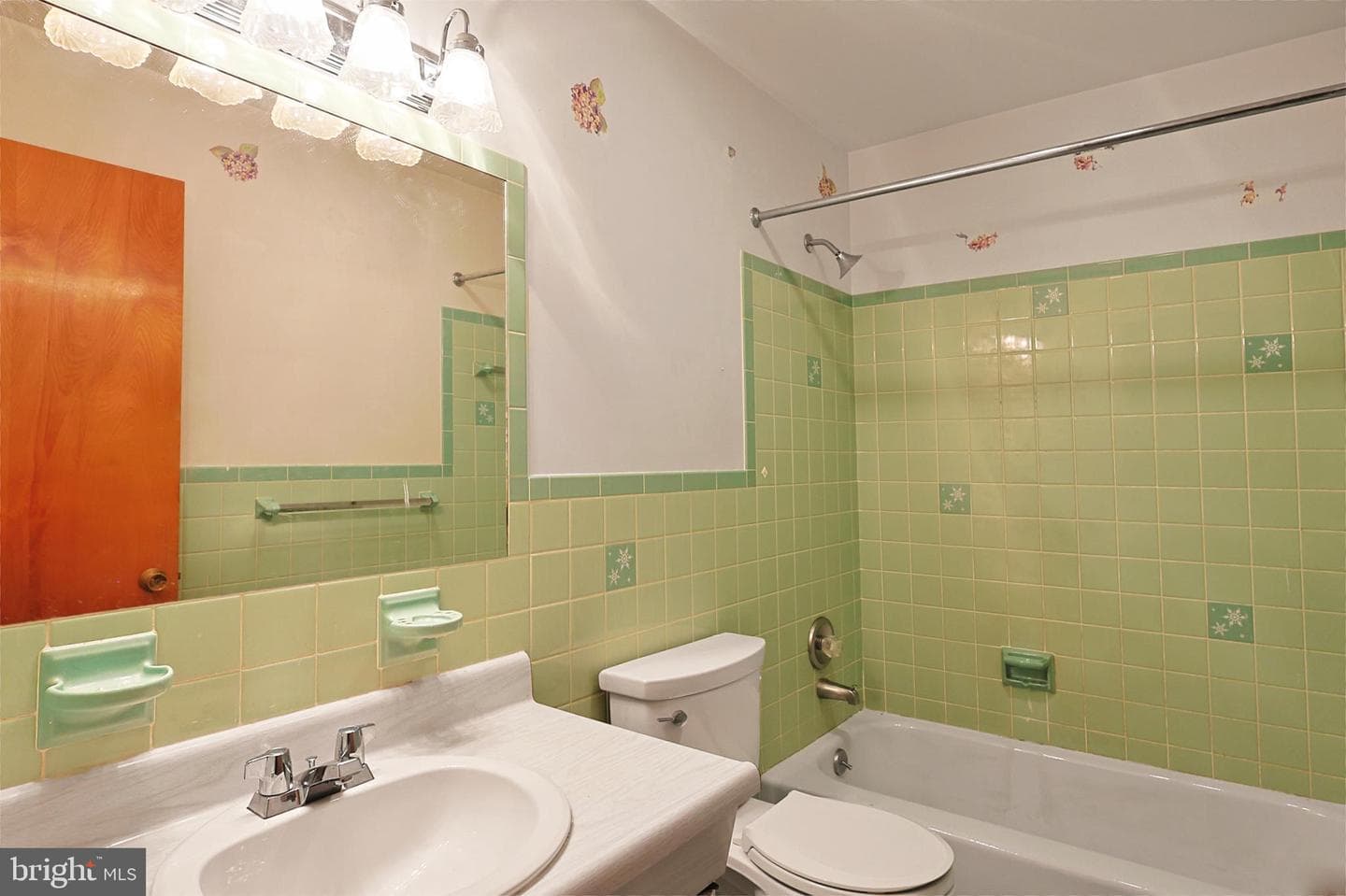203 Marsh Avenue photo 24