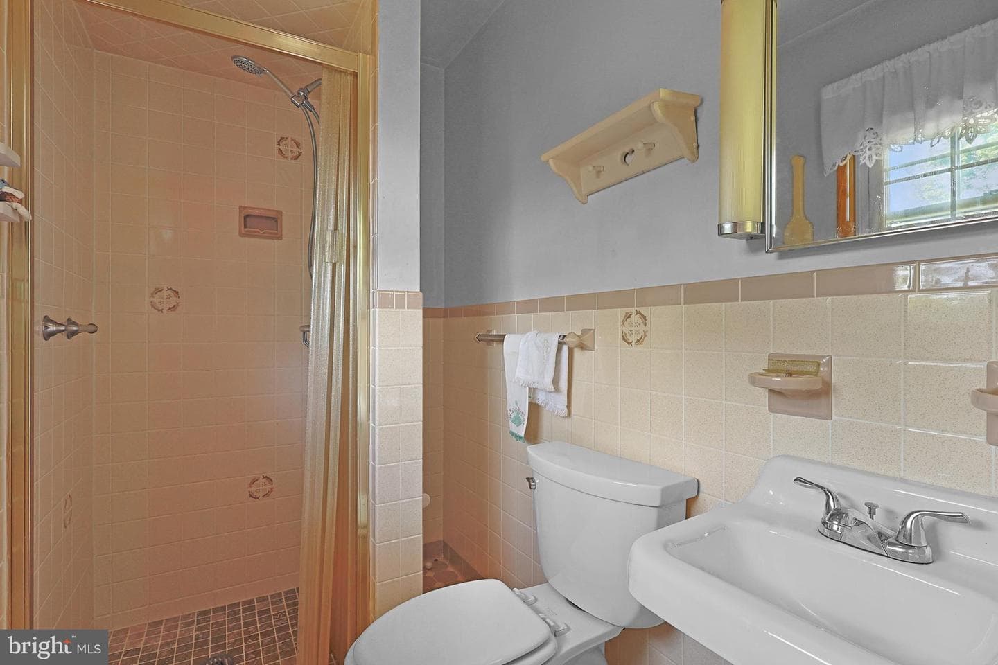 203 Marsh Avenue photo 31