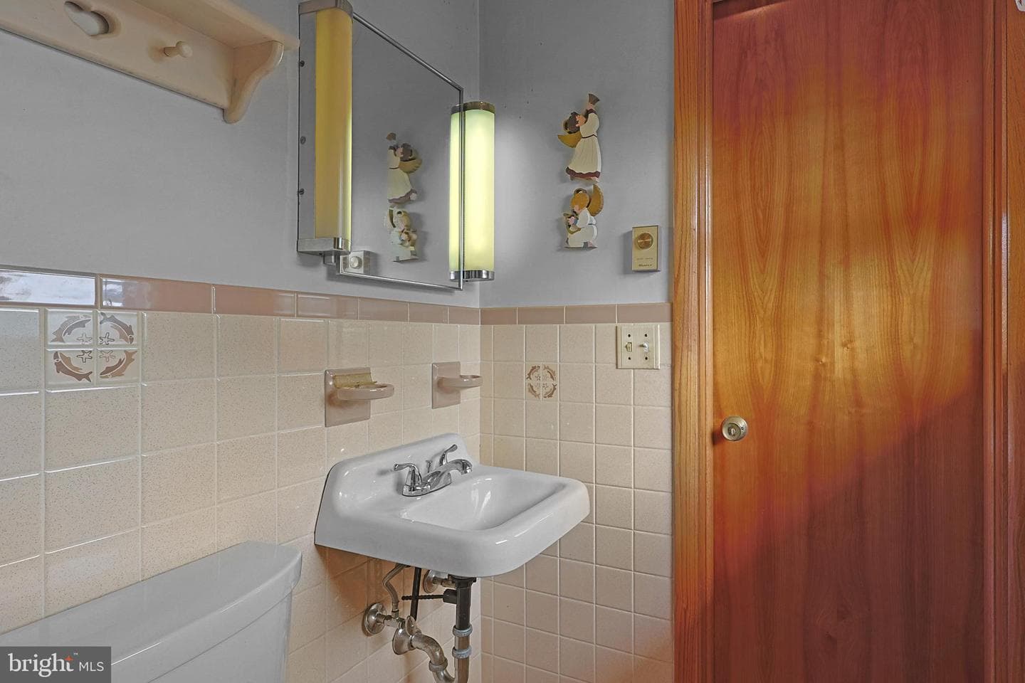 203 Marsh Avenue photo 32