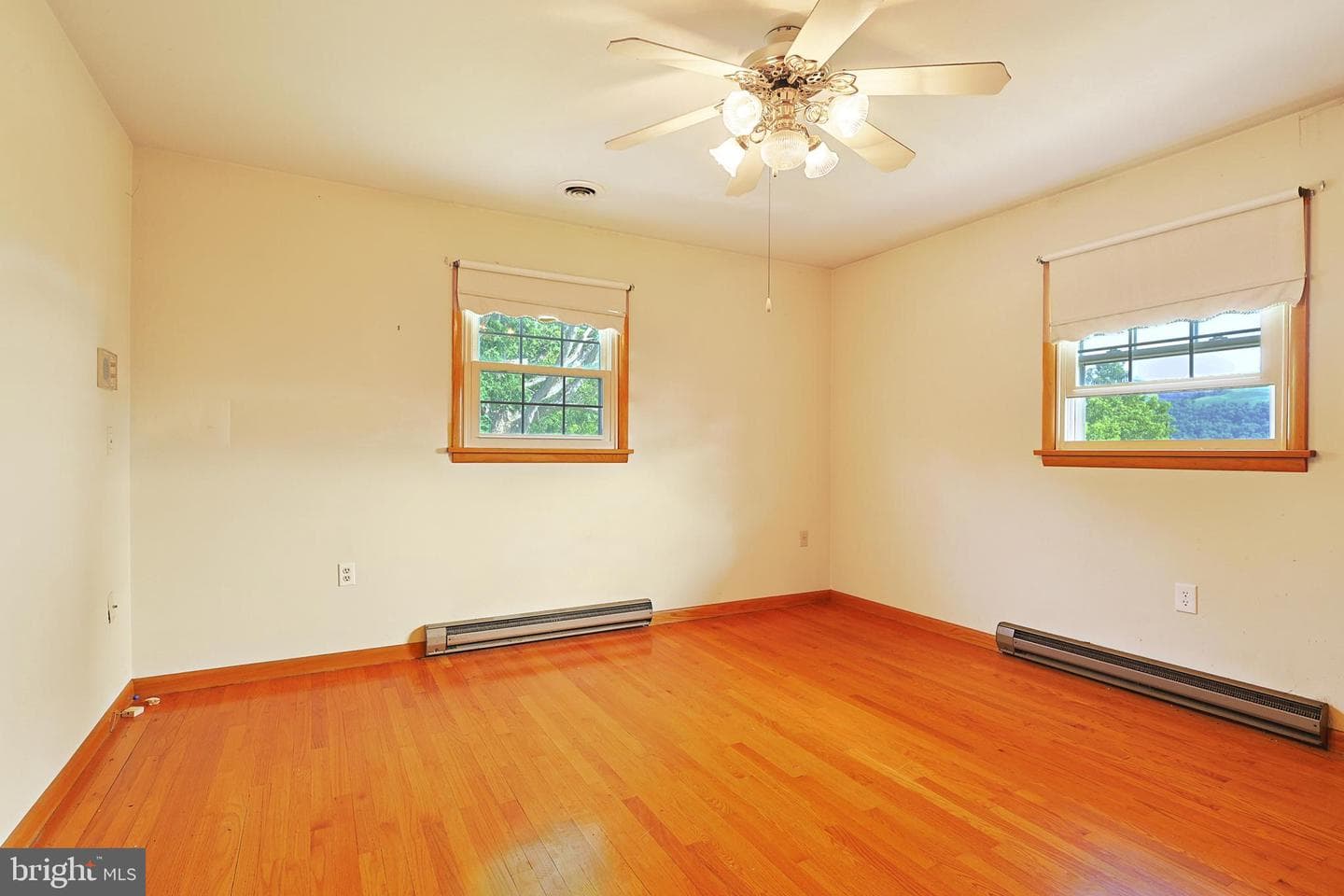 203 Marsh Avenue photo 33