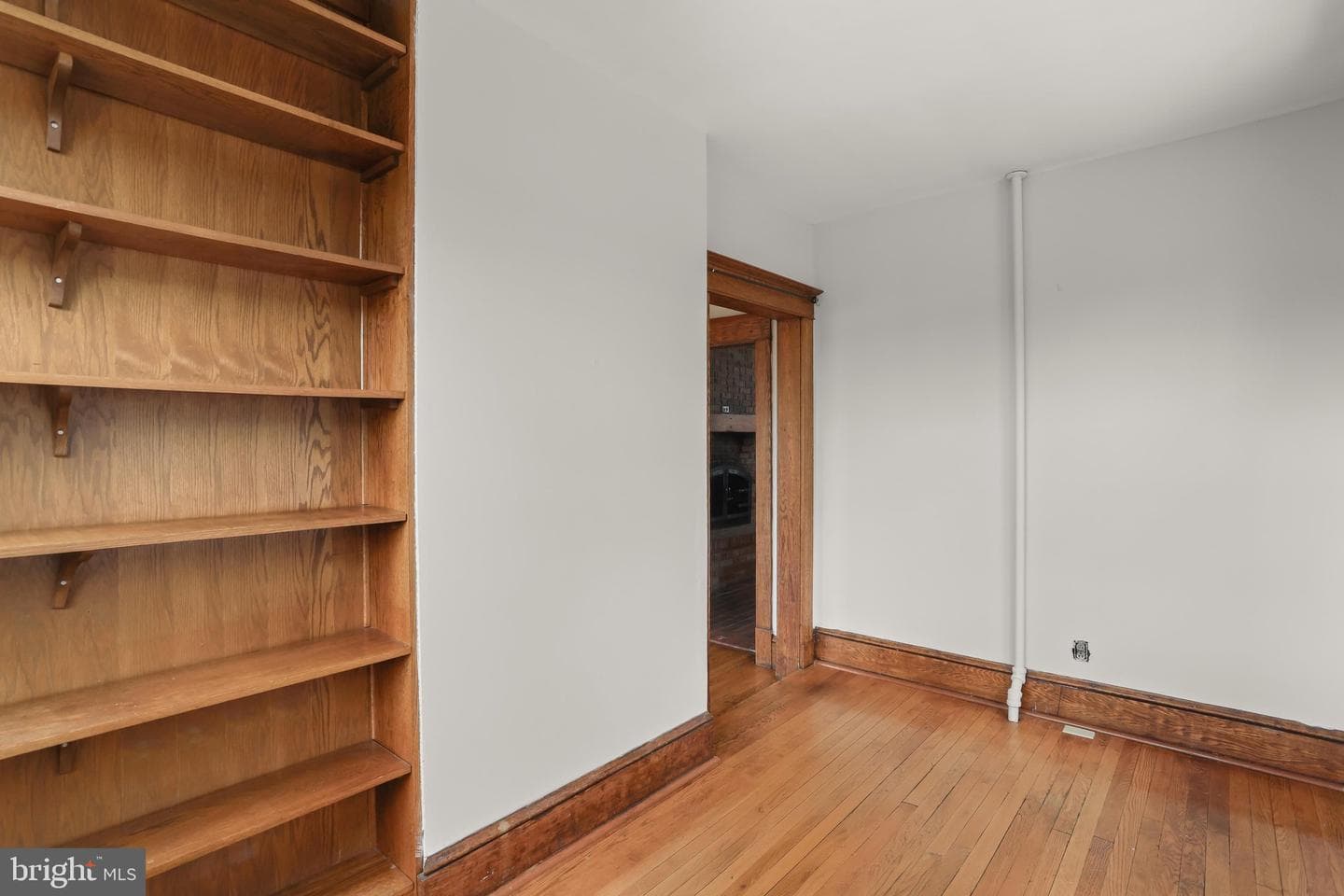 806 Washington Street photo 23