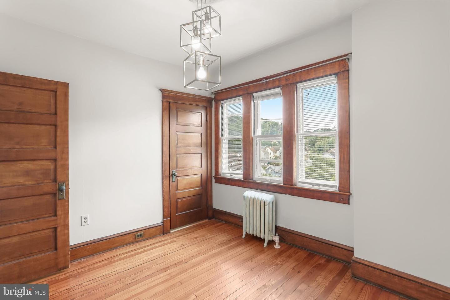 806 Washington Street photo 31