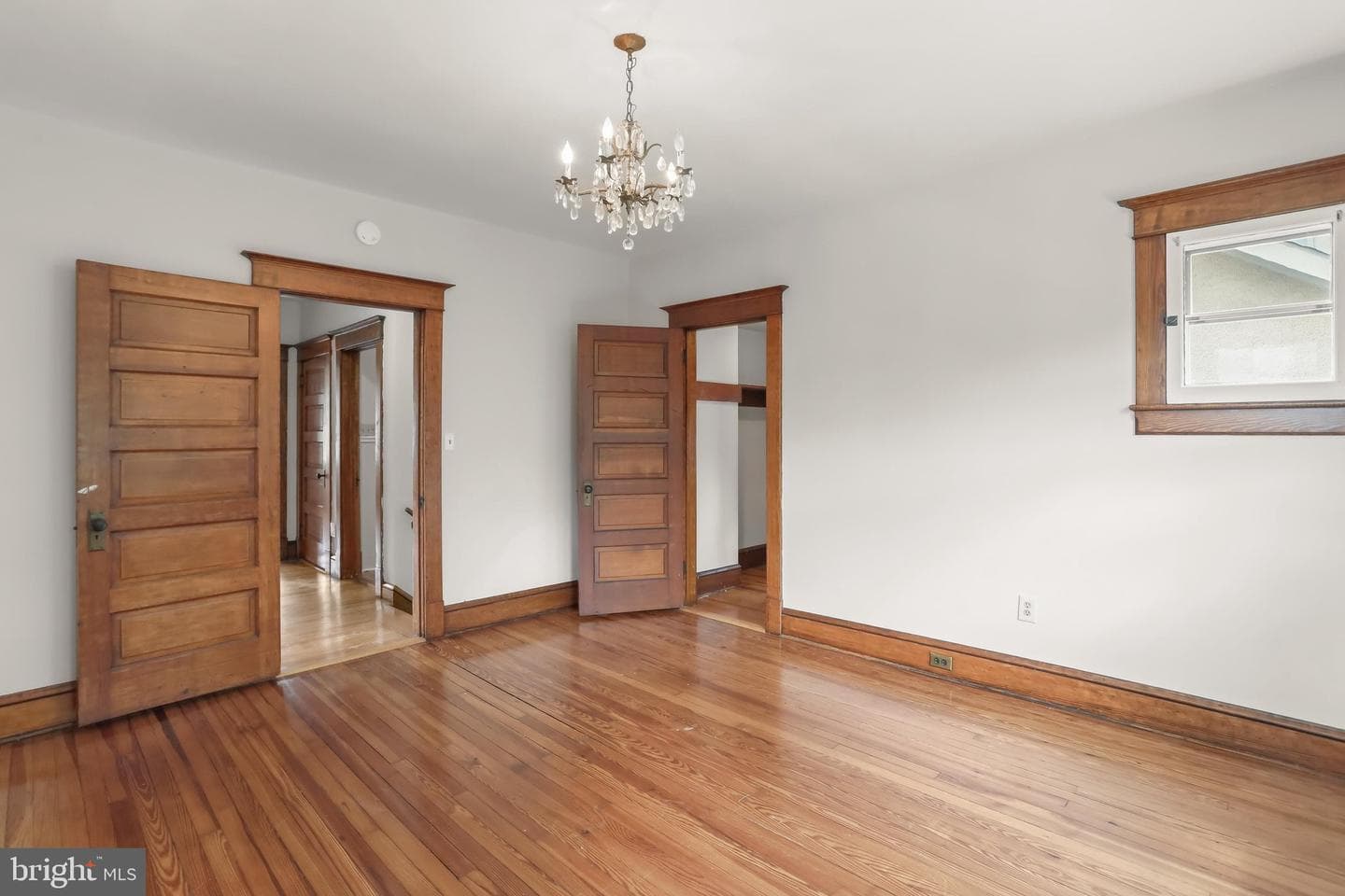 806 Washington Street photo 39