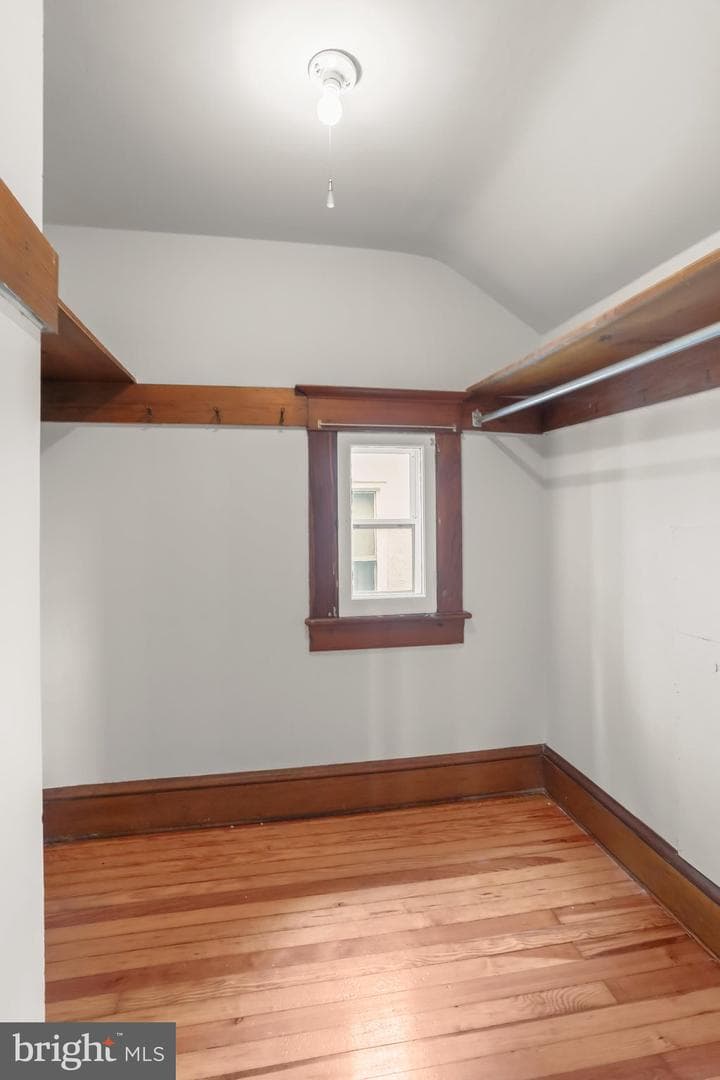 806 Washington Street photo 40
