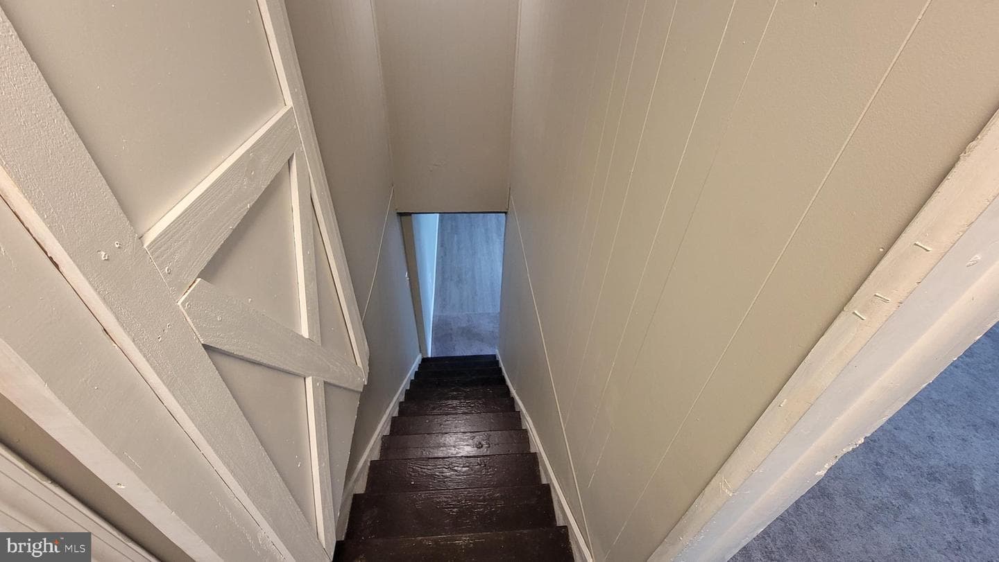 4 Yost Avenue photo 36