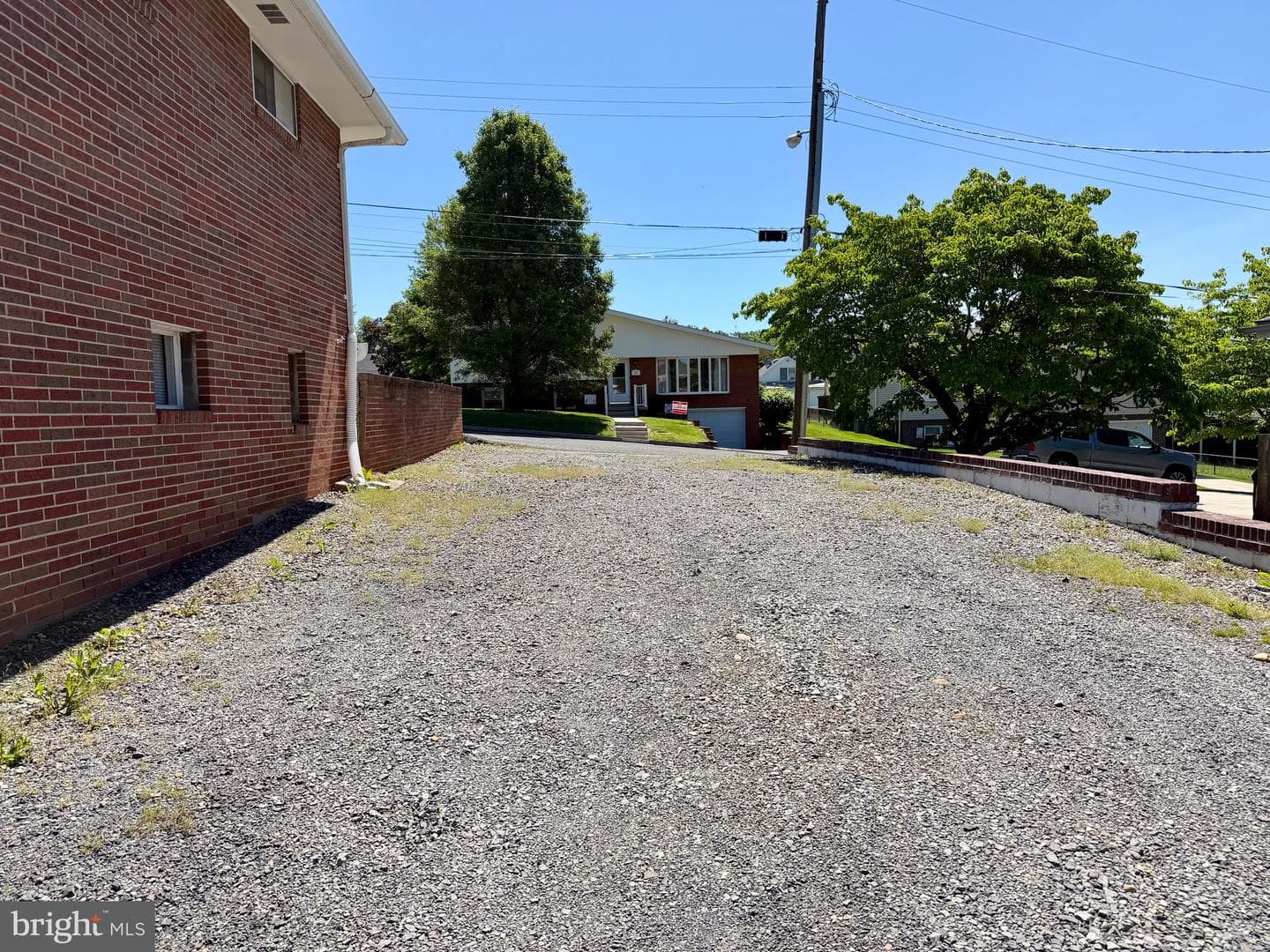 27 Moran Avenue photo 40