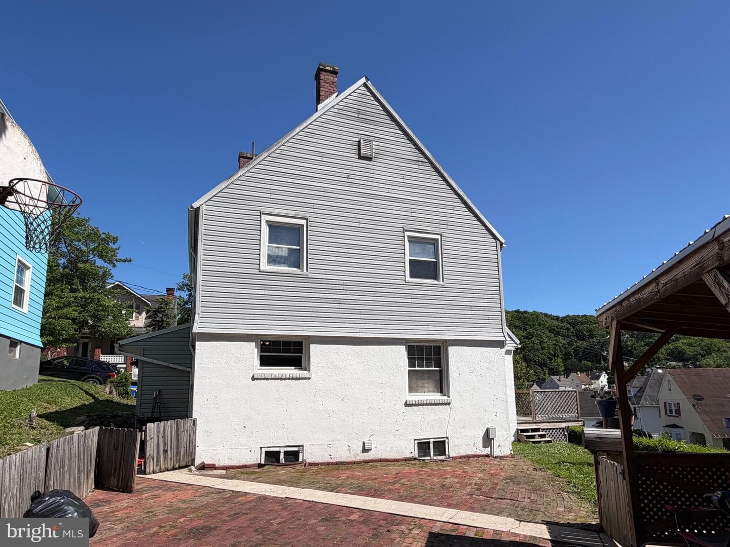 812 Fayette Street photo 2
