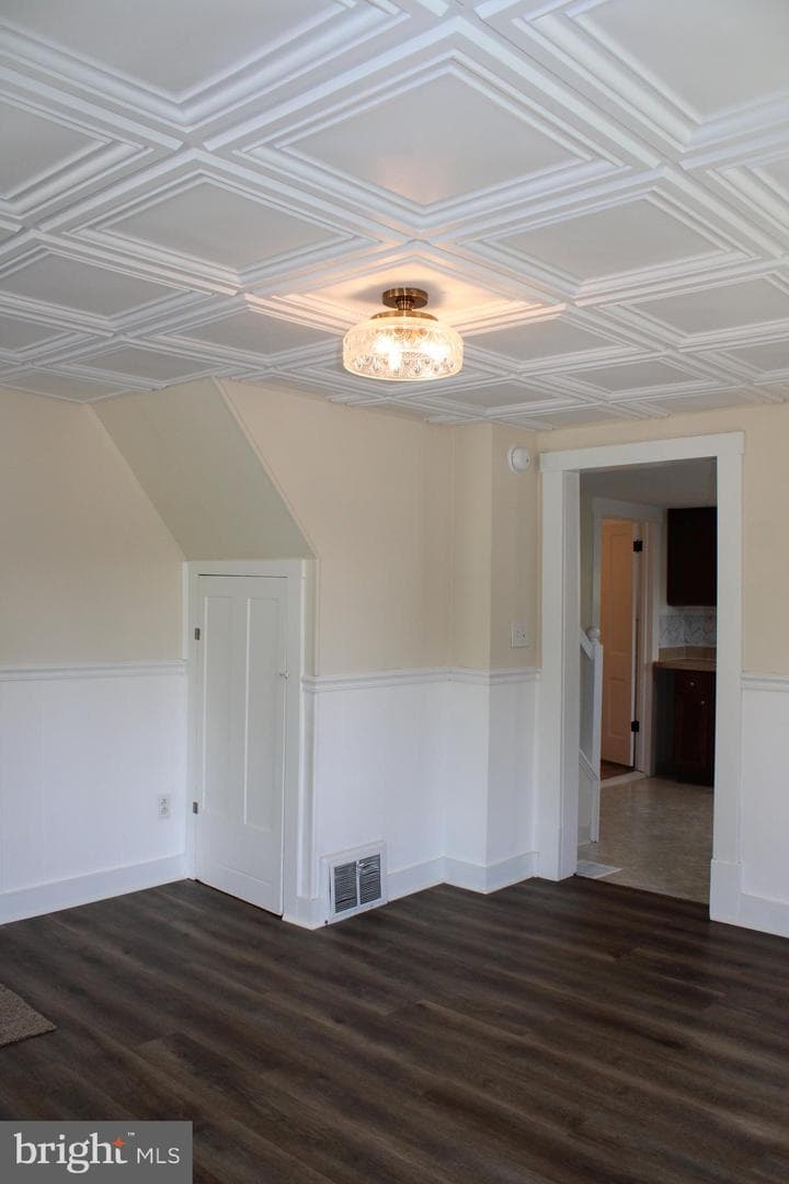 514 Baltimore Avenue photo 41