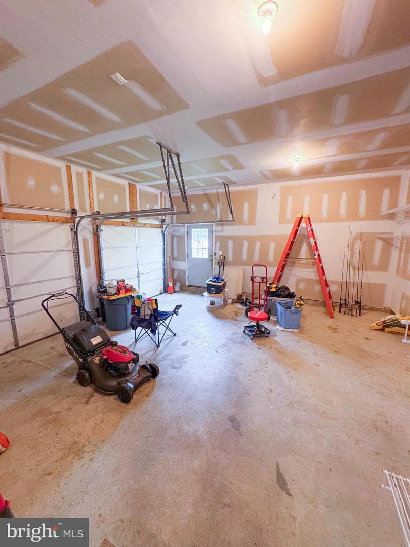 105 Heartwood Drive photo 23