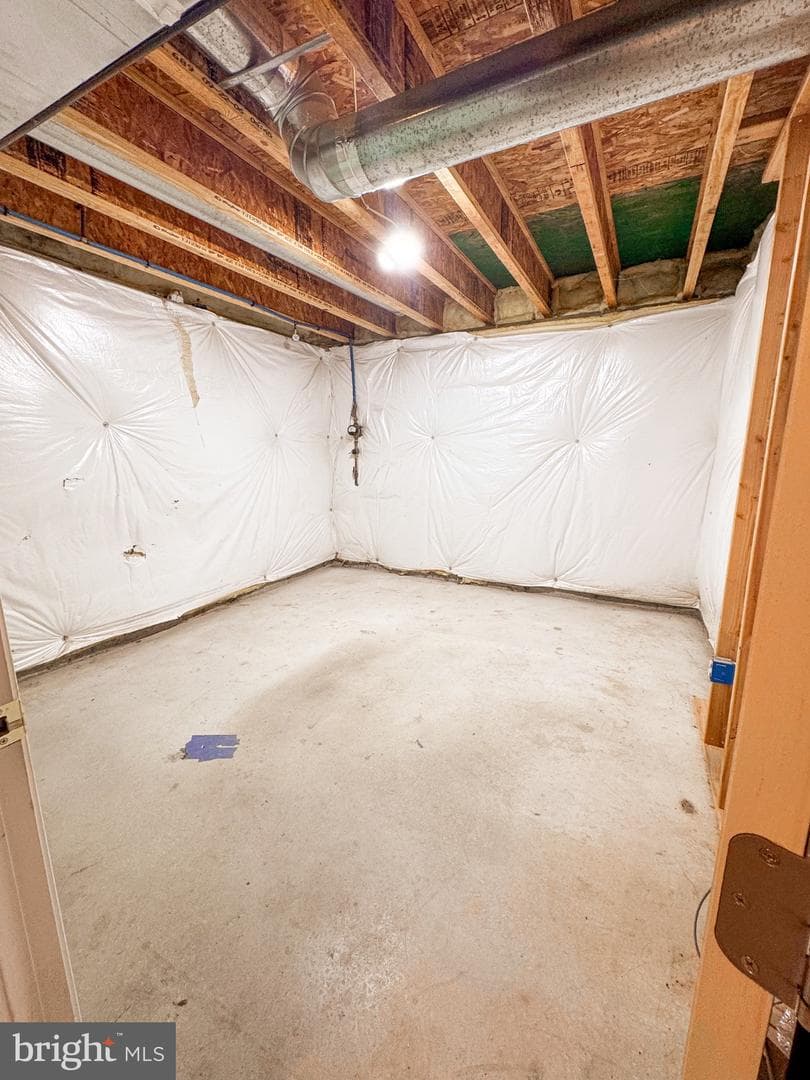 105 Heartwood Drive photo 24