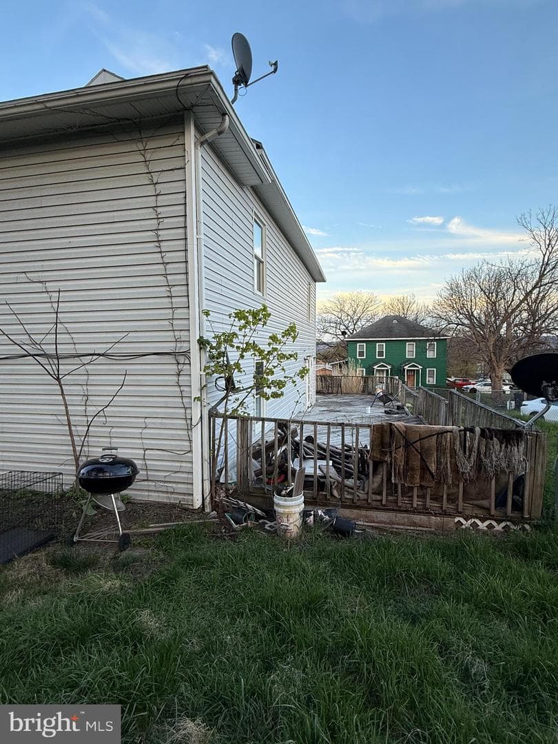 118 W Mechanic Street photo 39