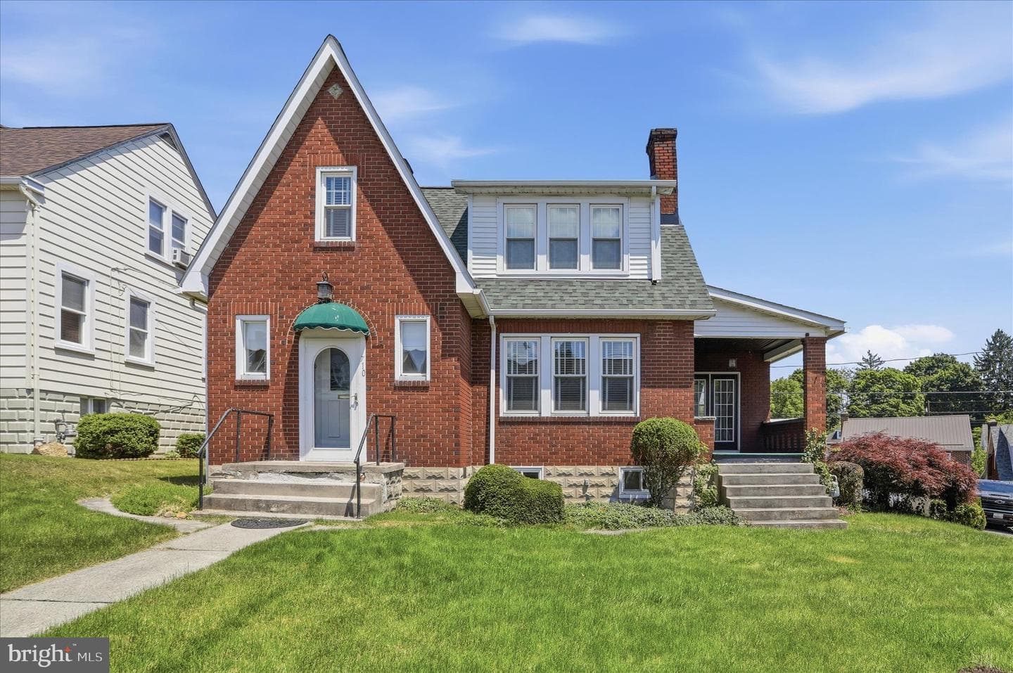 710 Montgomery Avenue, Cumberland