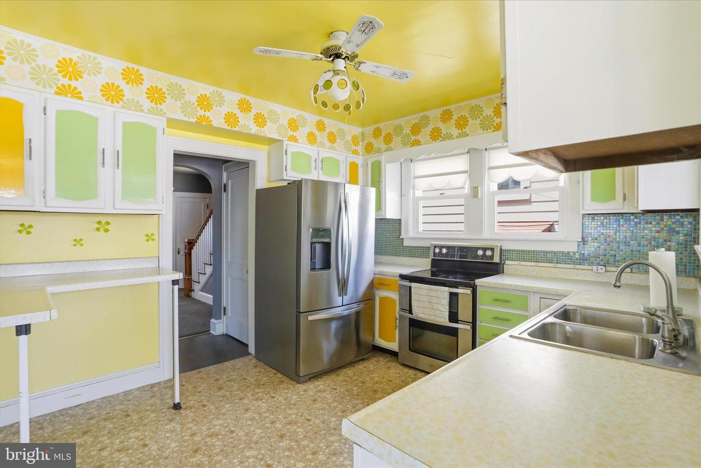 710 Montgomery Avenue photo 20