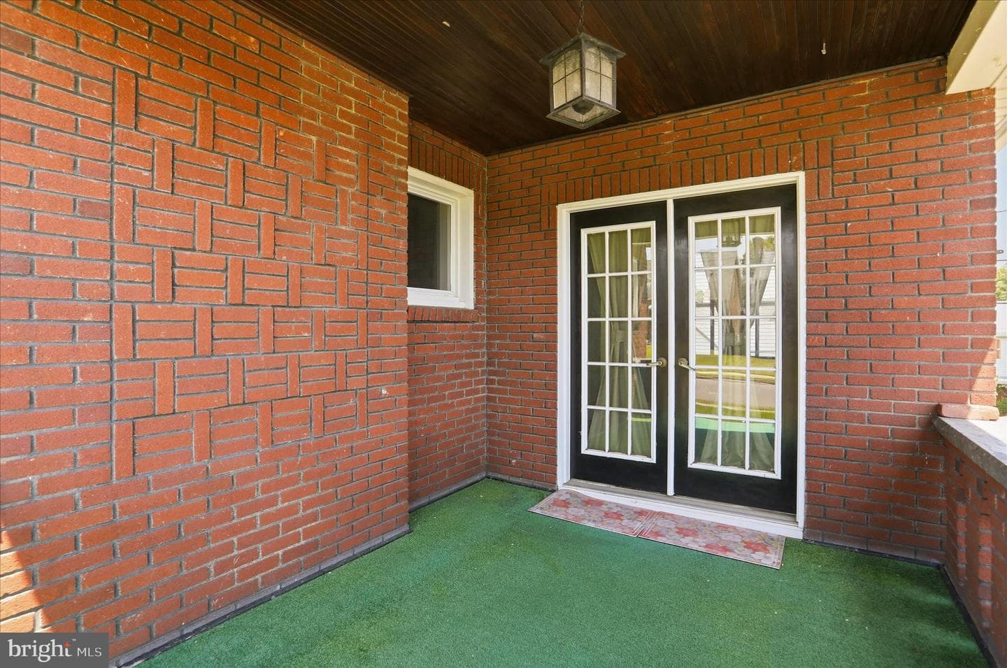 710 Montgomery Avenue photo 5