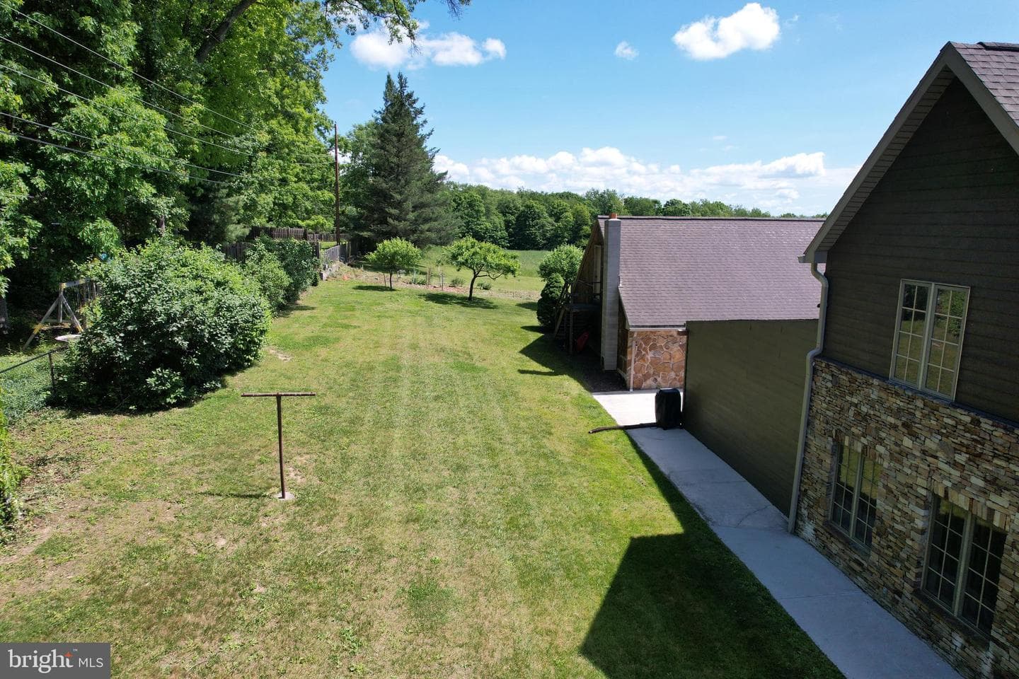 206 Pinecrest Drive photo 86