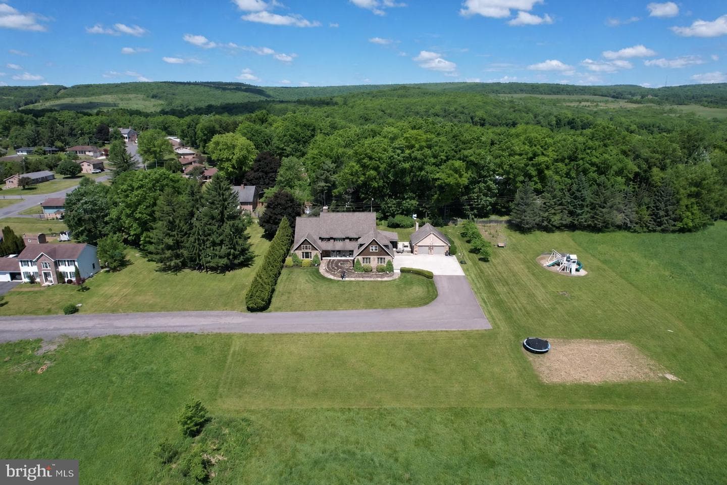 206 Pinecrest Drive photo 89