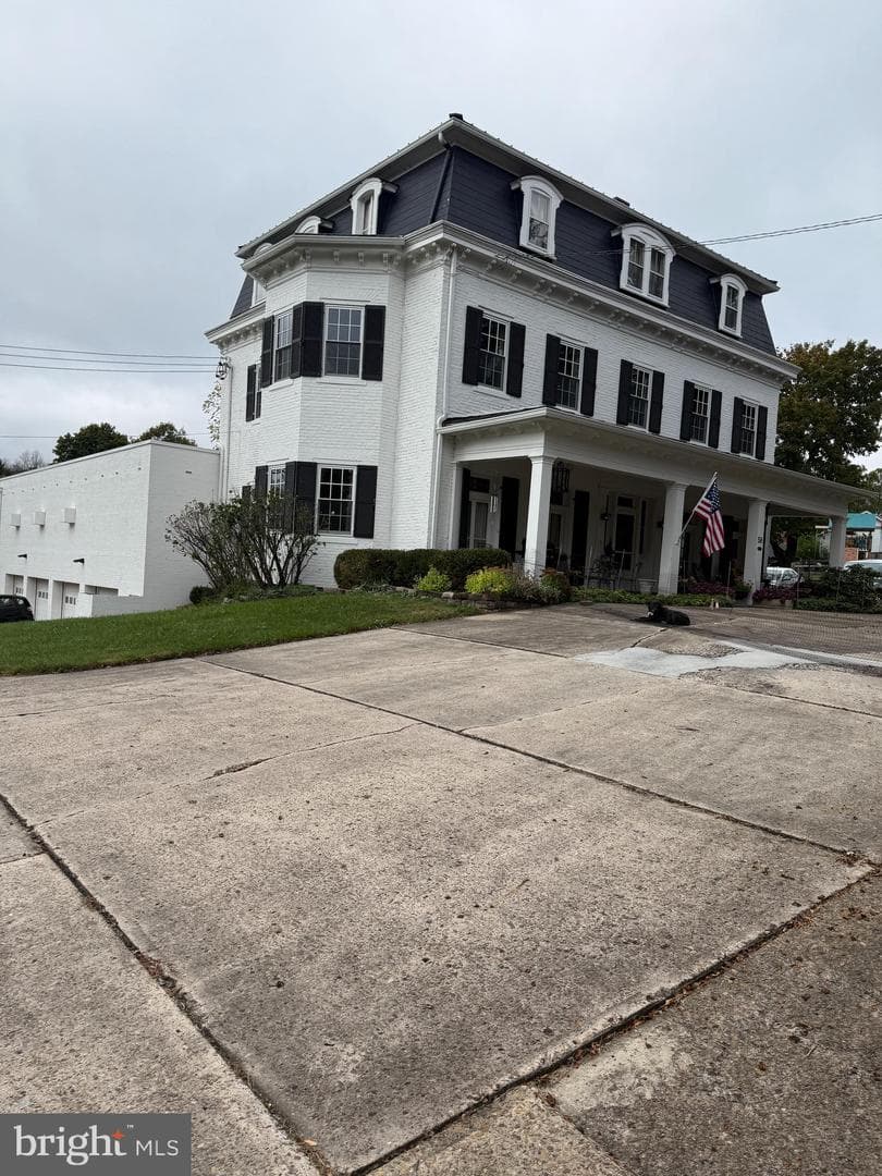 58 Frost Avenue, Frostburg