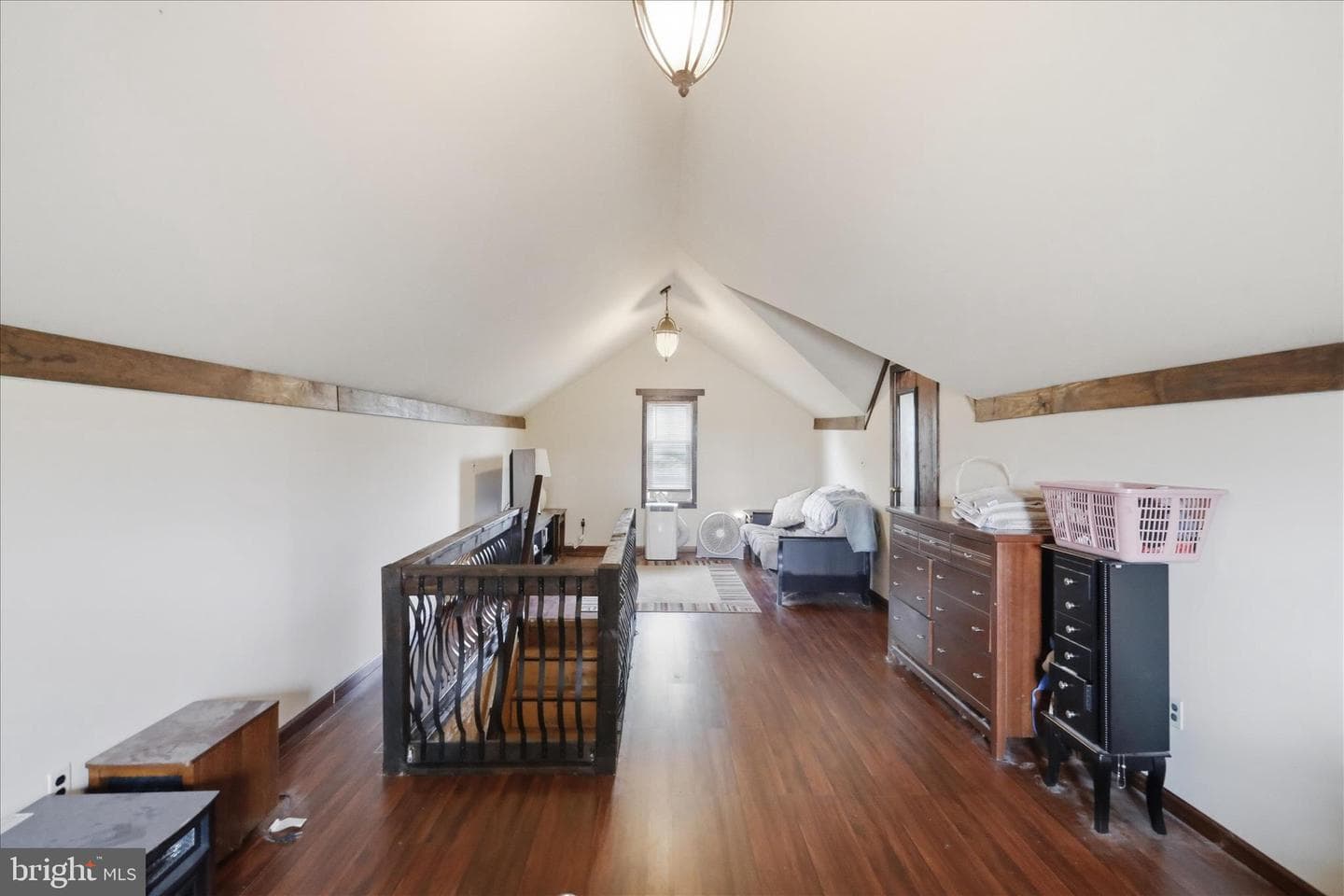 520 Winifred Road photo 19