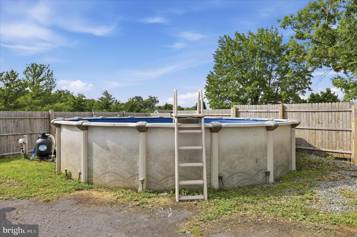 520 Winifred Road photo 27