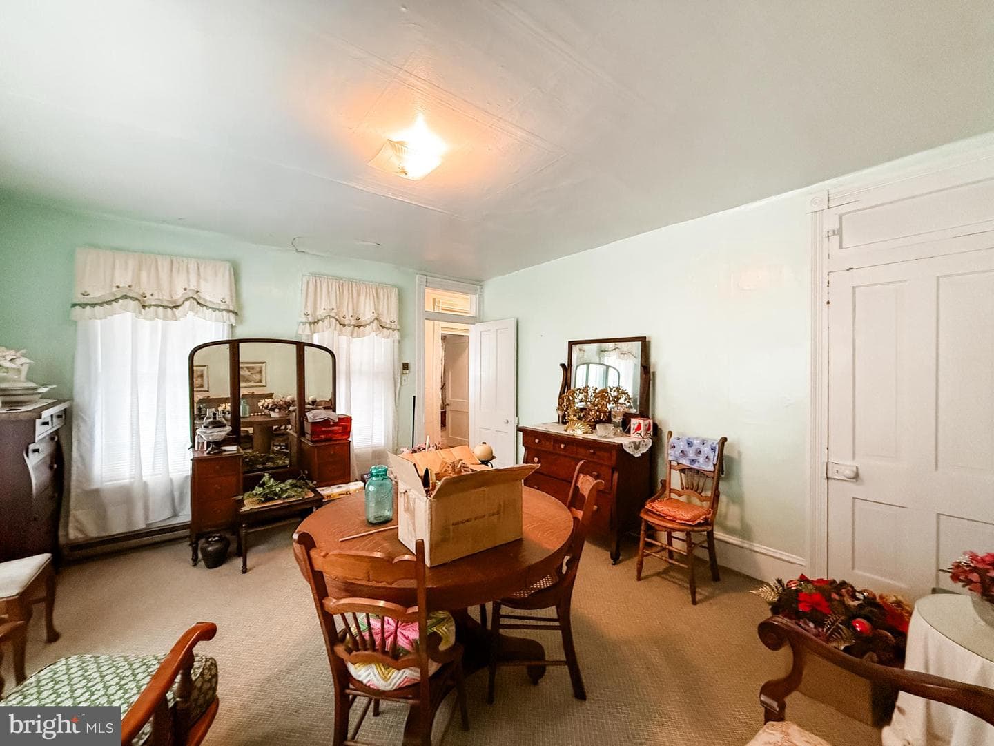 4 Sunnyside Drive photo 14