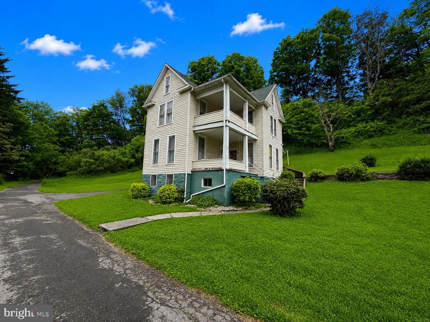 4 Sunnyside Drive photo 25