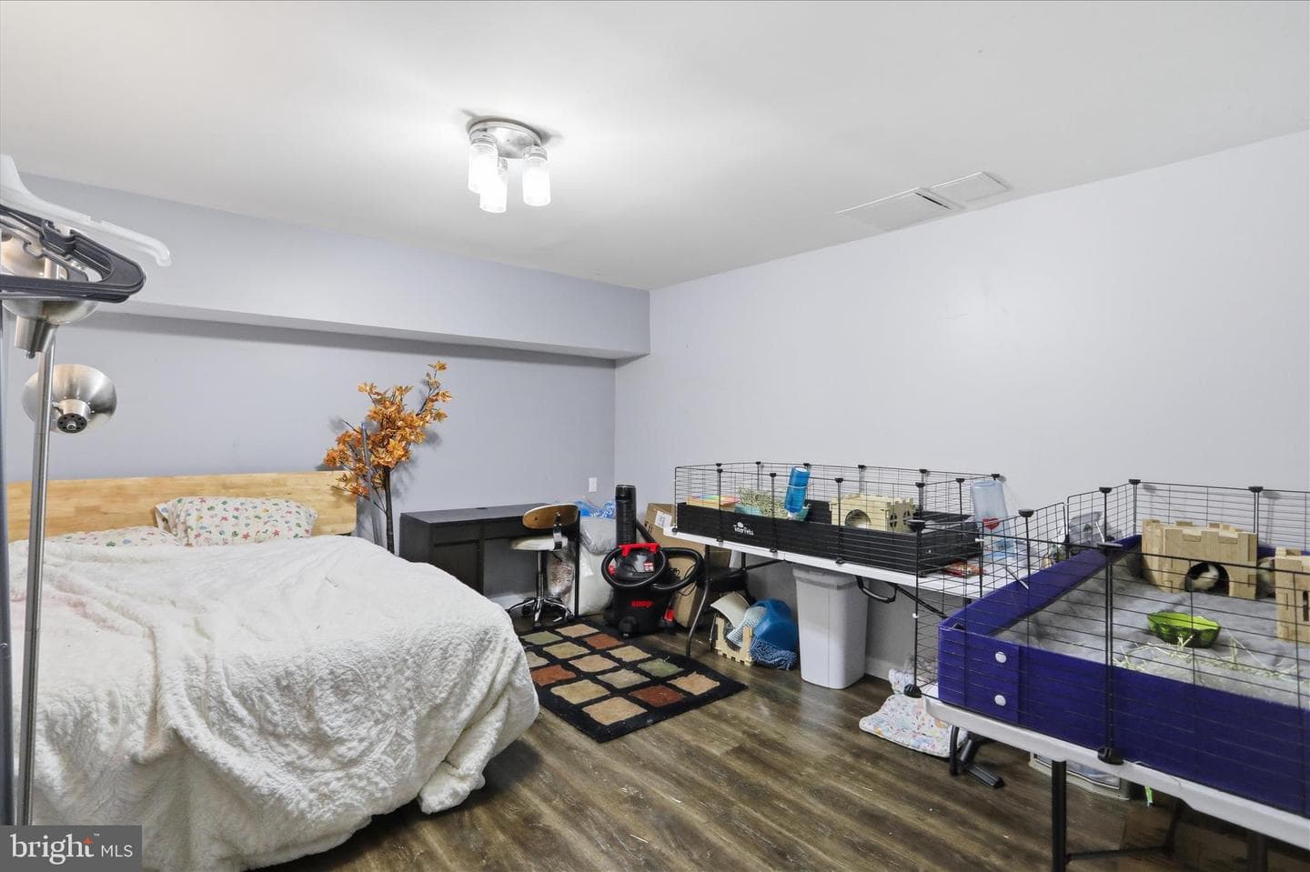 325 Francis Court photo 40