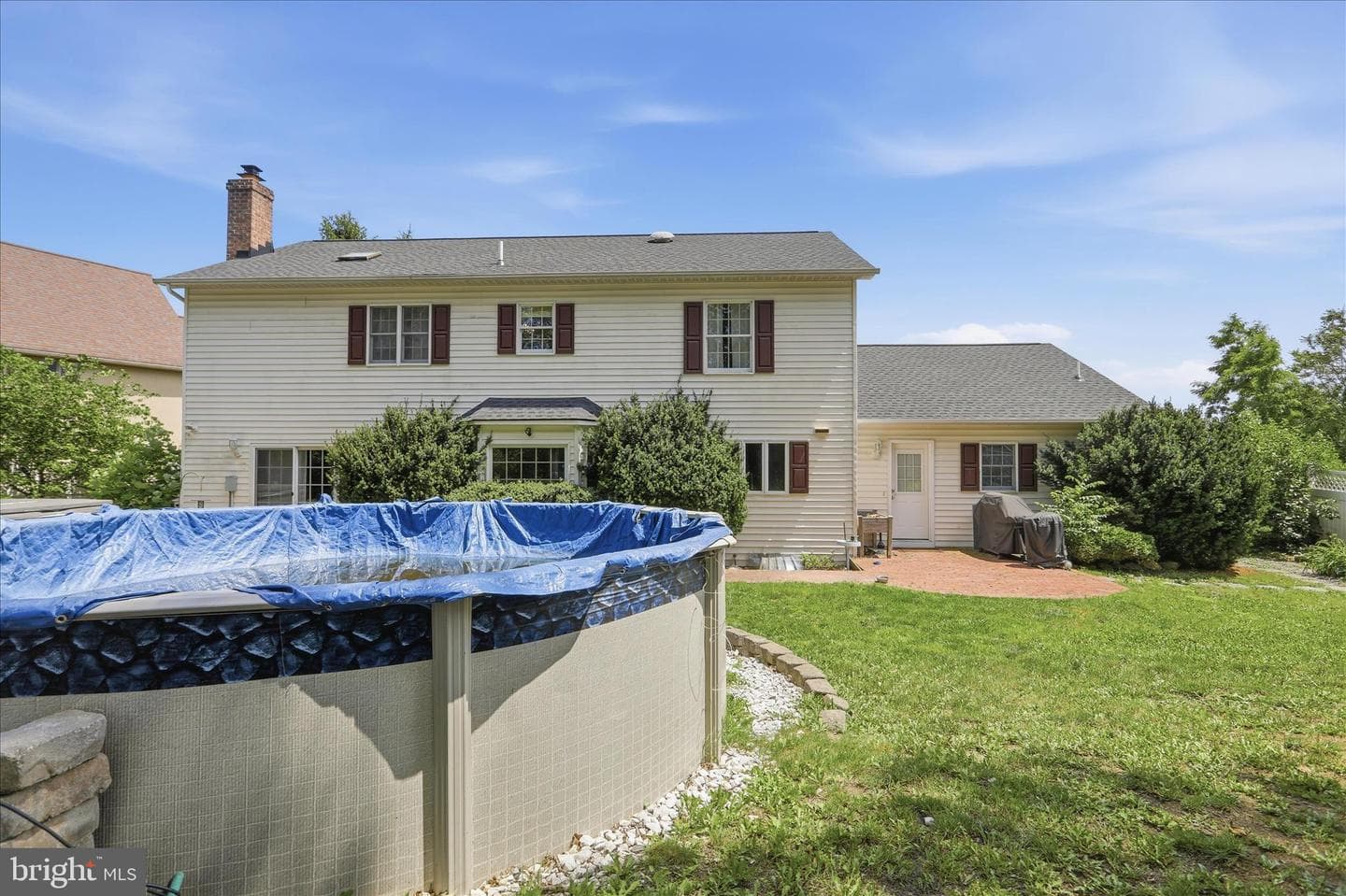 325 Francis Court photo 48
