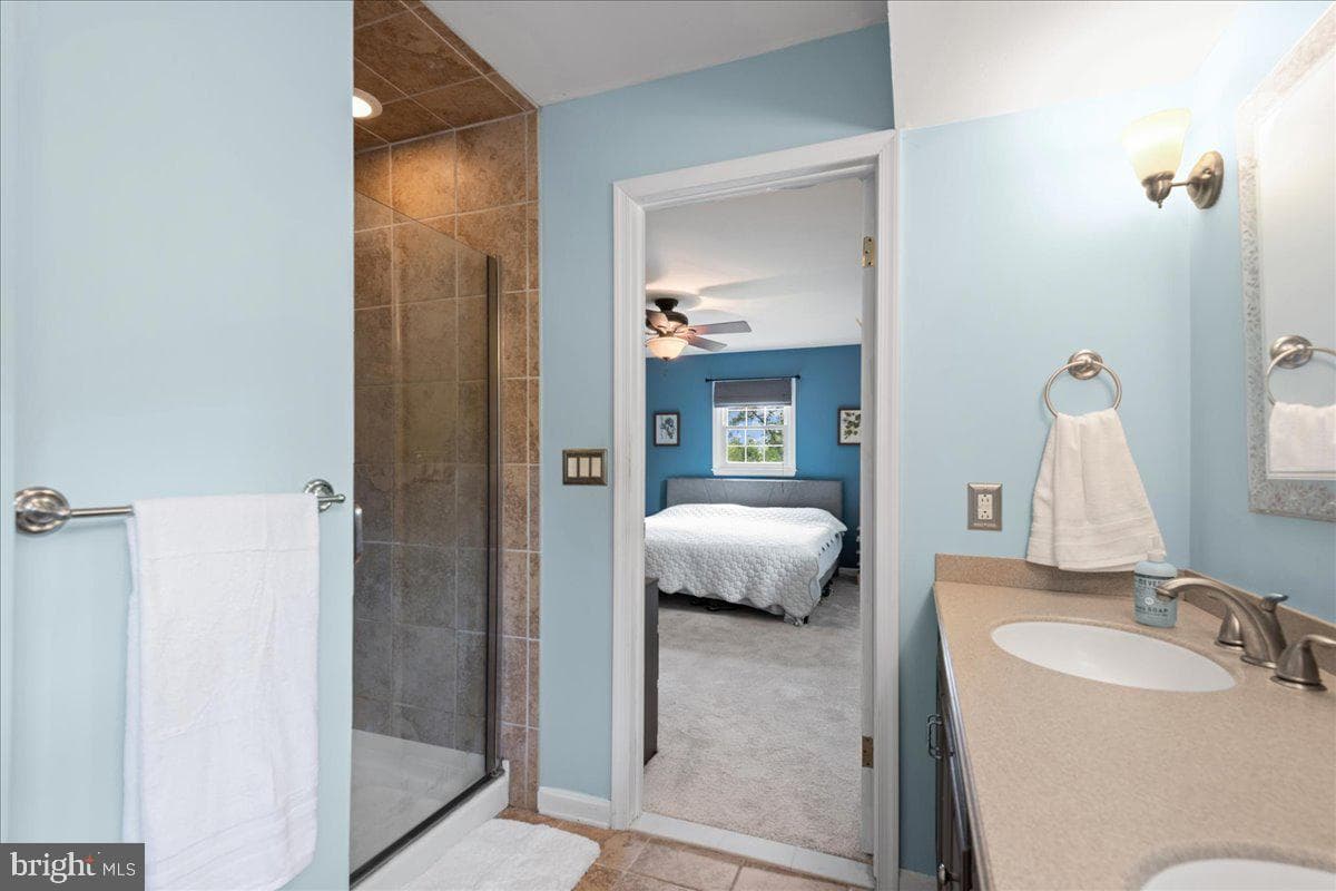 67 Meadow Road photo 25