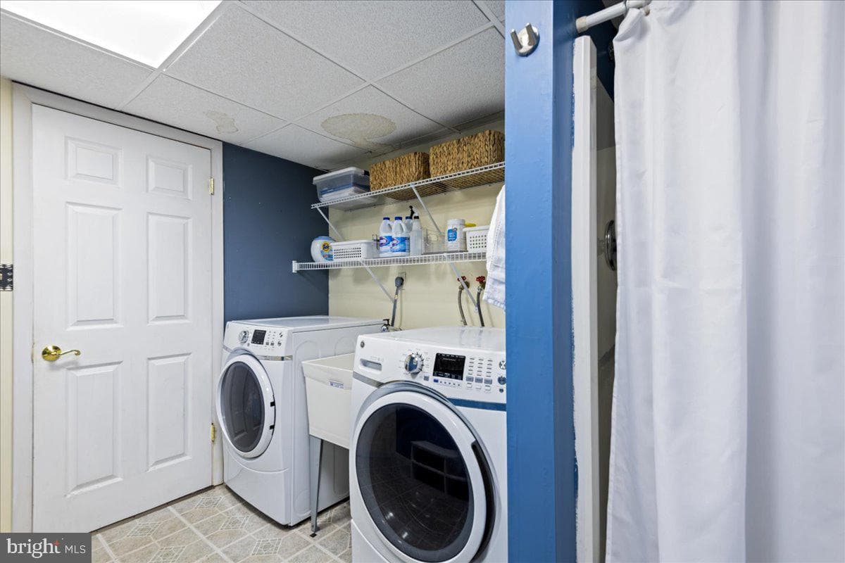 67 Meadow Road photo 29