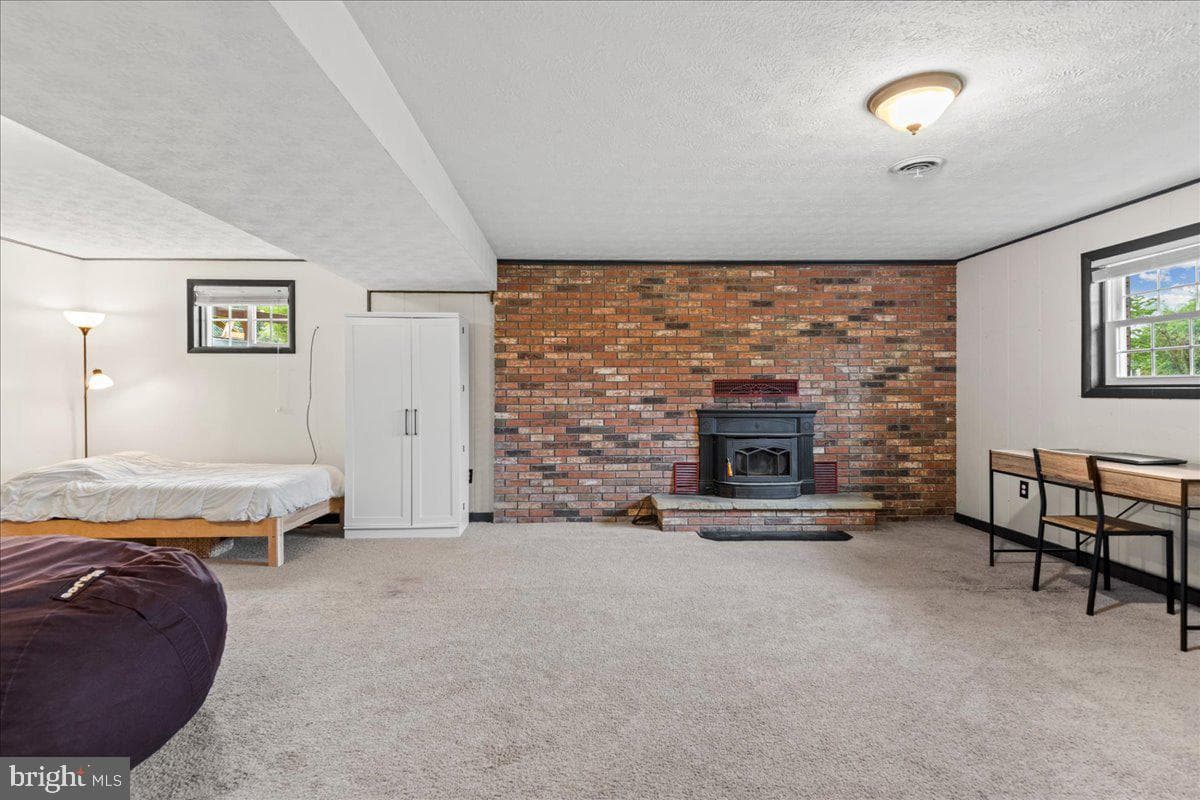 67 Meadow Road photo 30