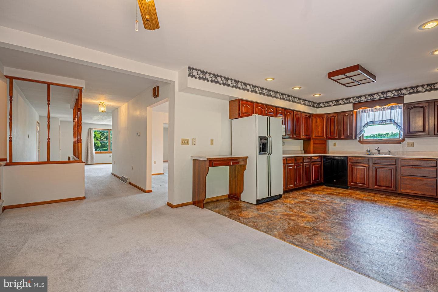 608 Wellington Lane photo 3