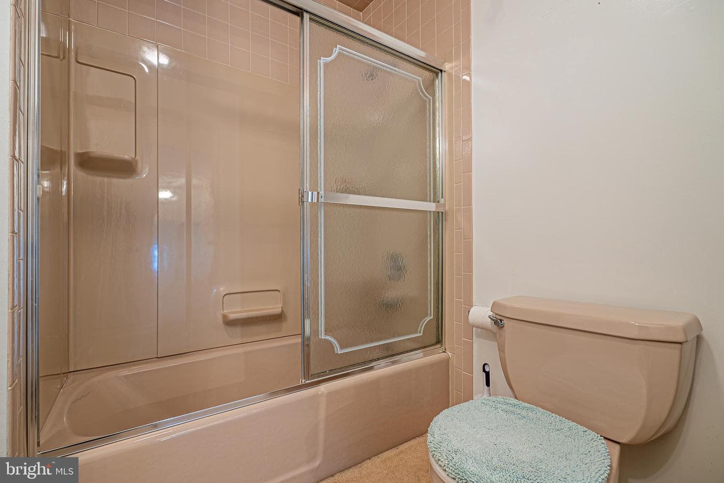 608 Wellington Lane photo 36