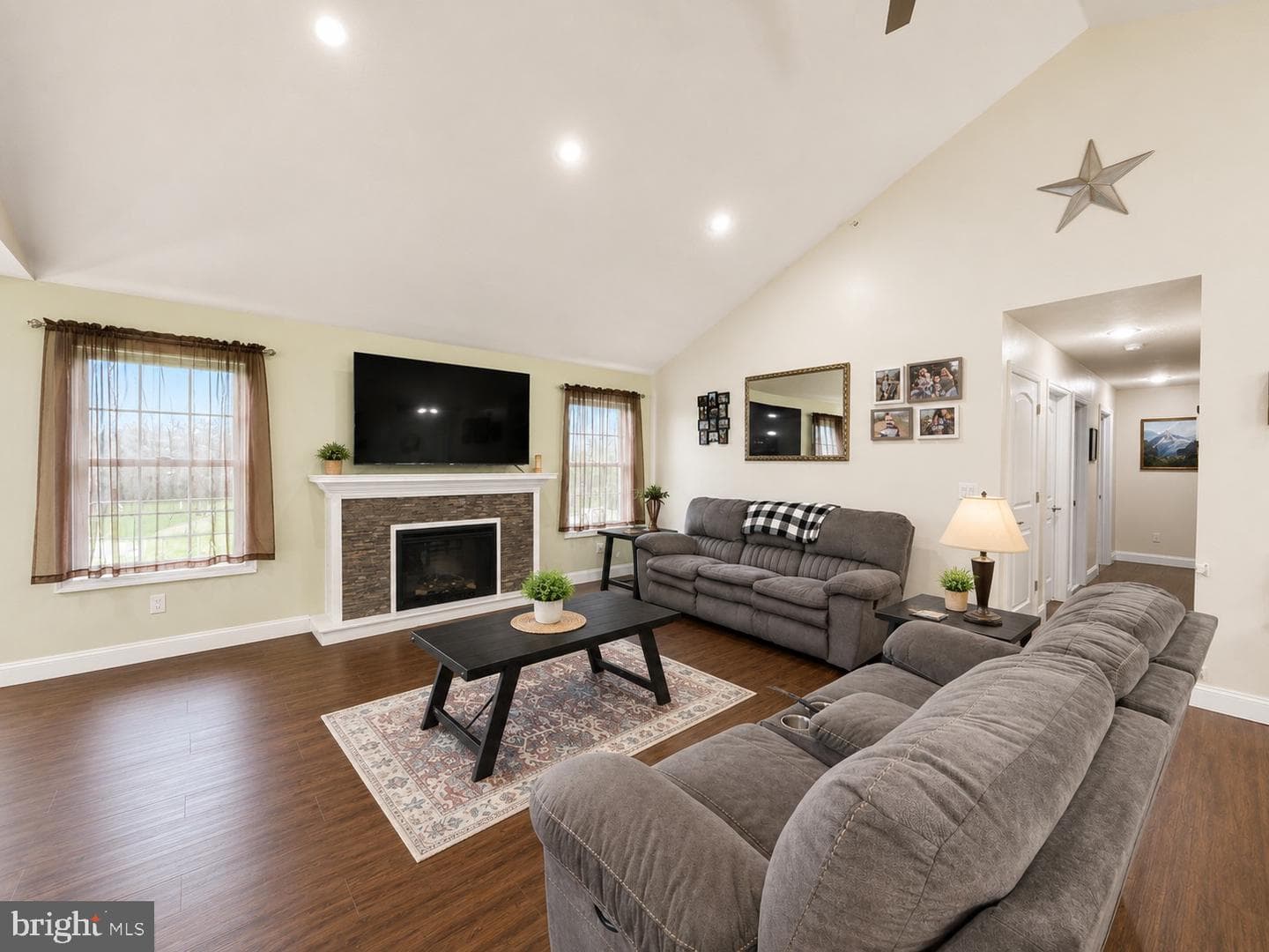 12714 Woodbine Road SW photo 5