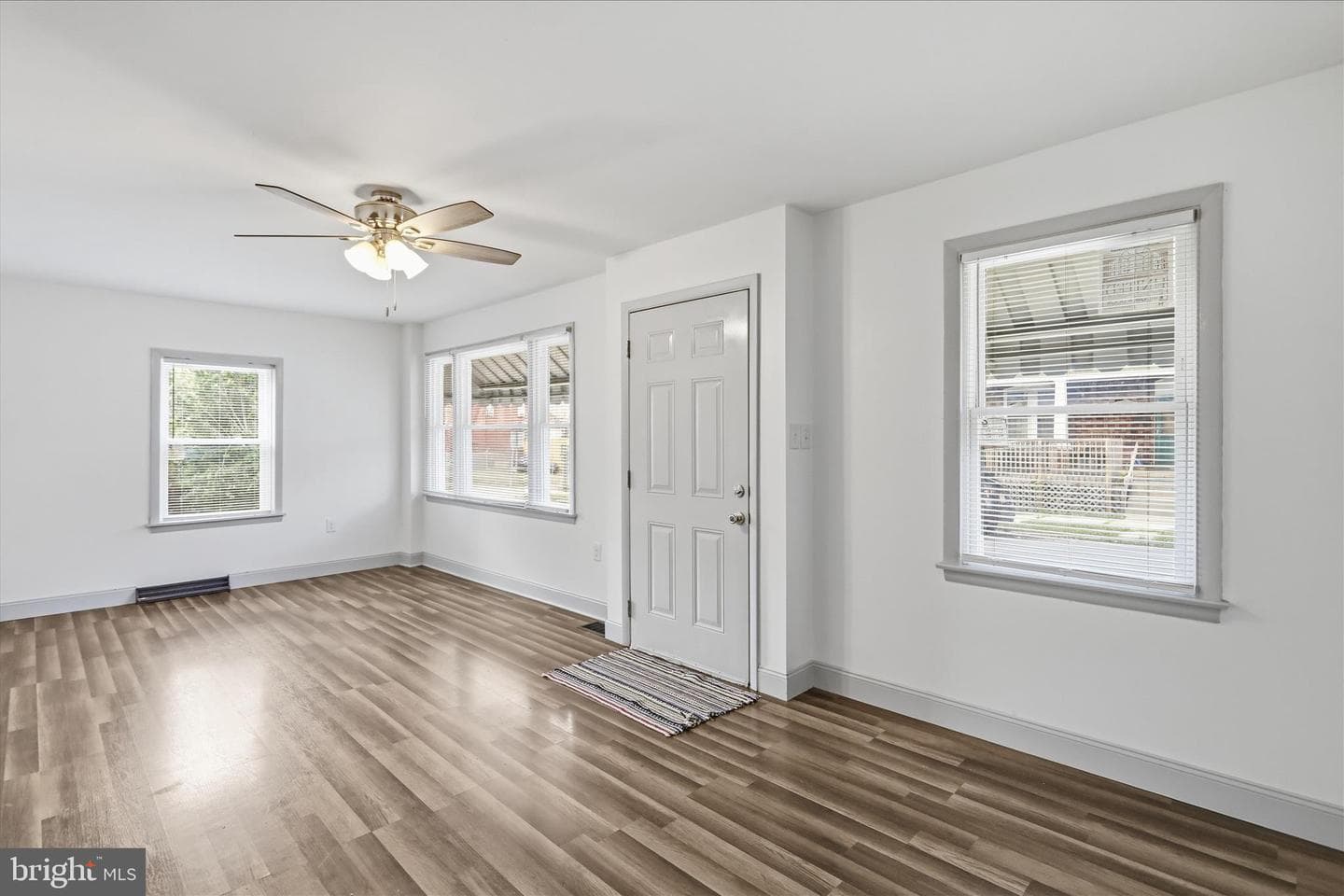 416 Race Street photo 15