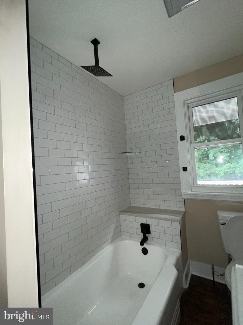 307 Helen Street photo 31