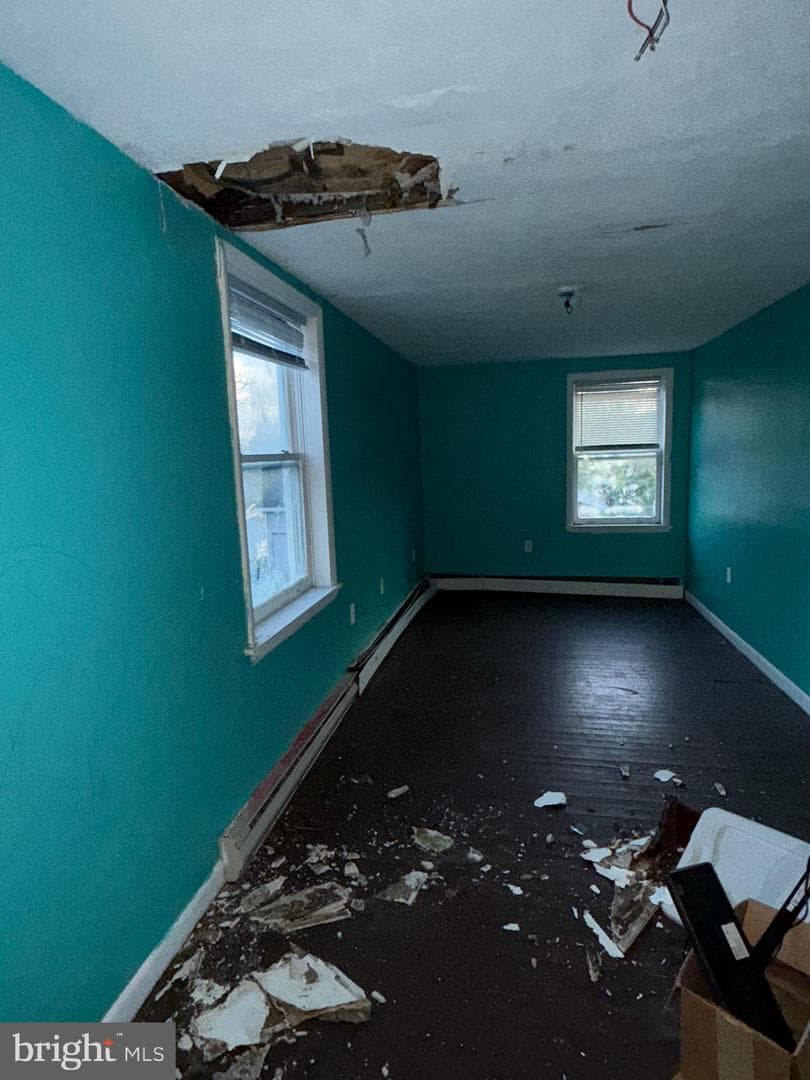 118 W Mechanic St photo 22