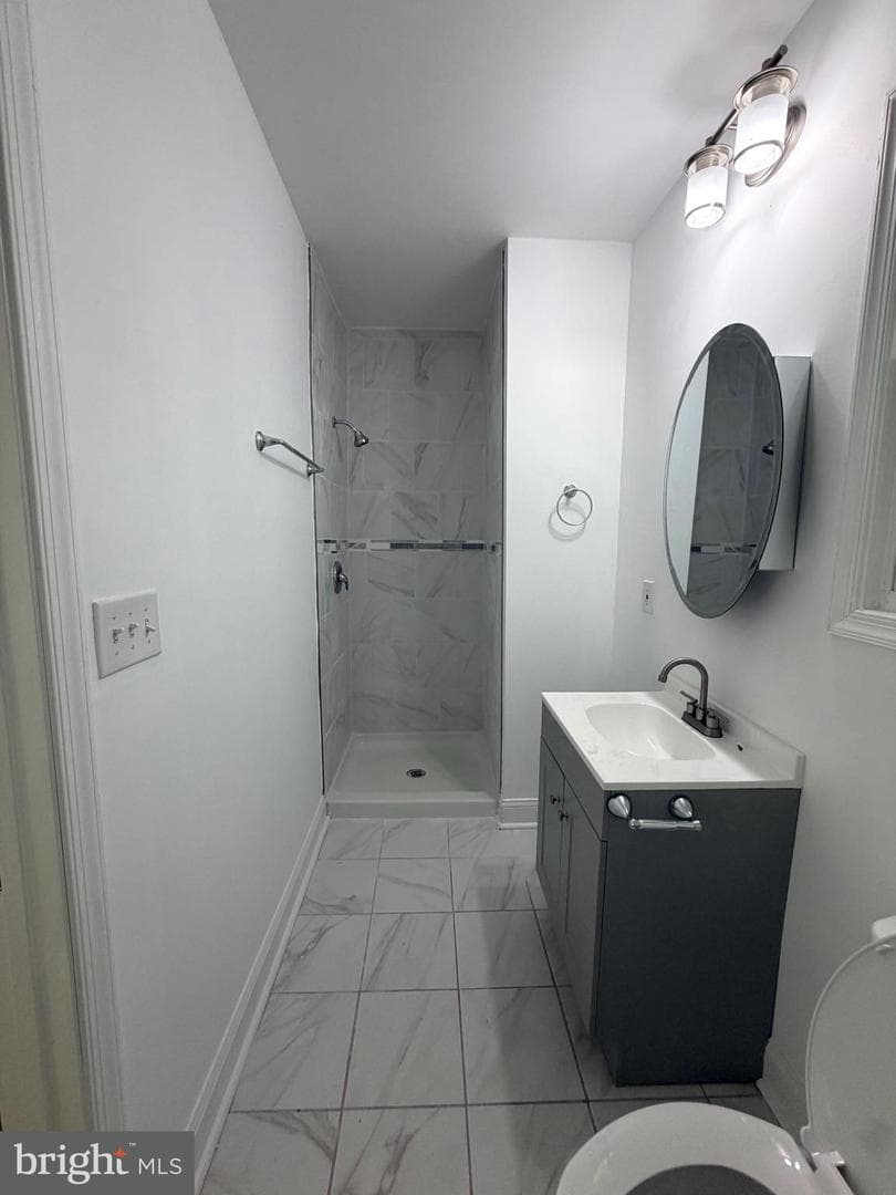 708 Elm Street photo 10