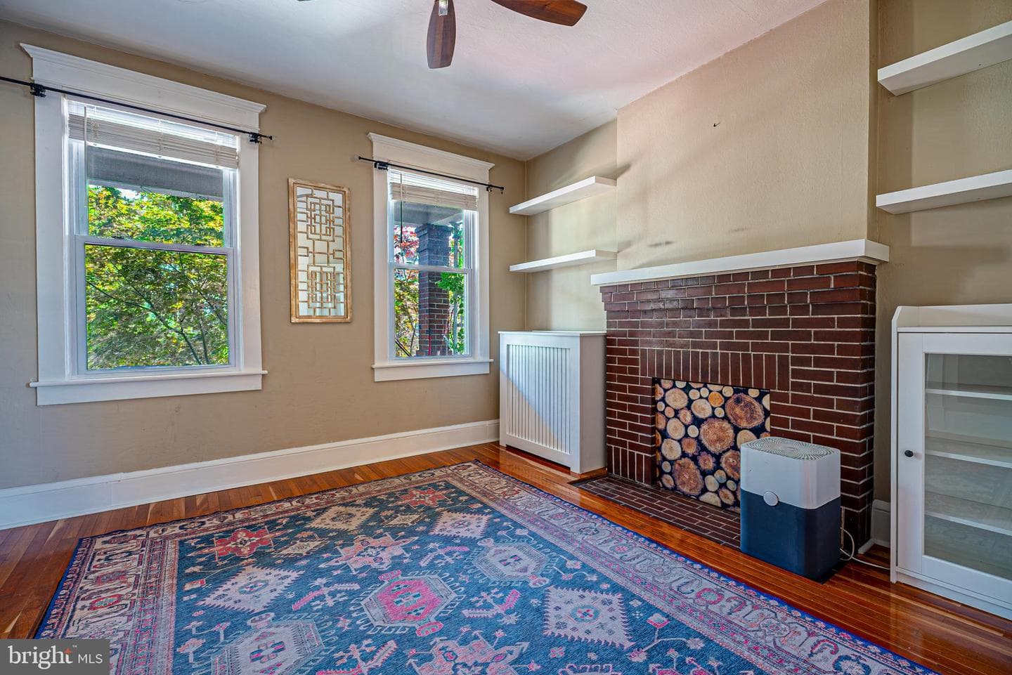 212 Schley Street photo 9