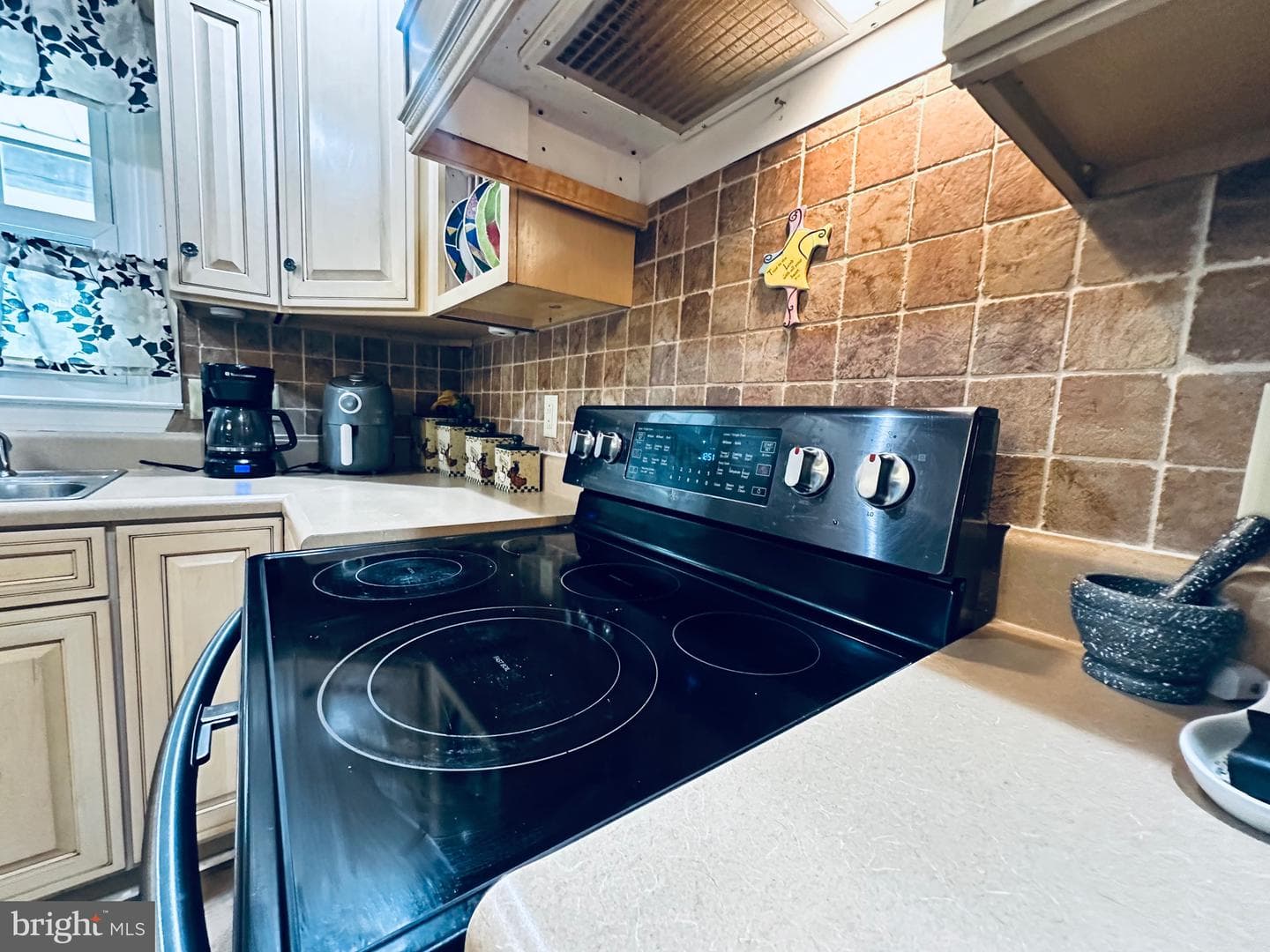 922 Dolly Terrace photo 14