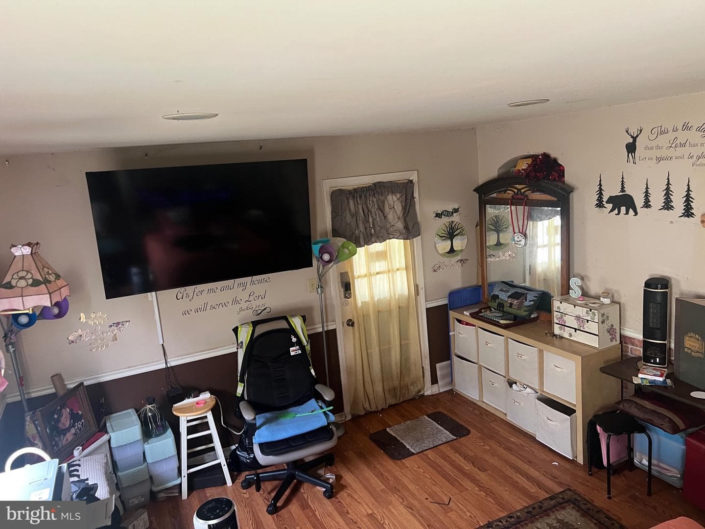 902 Hill Top Drive photo 20