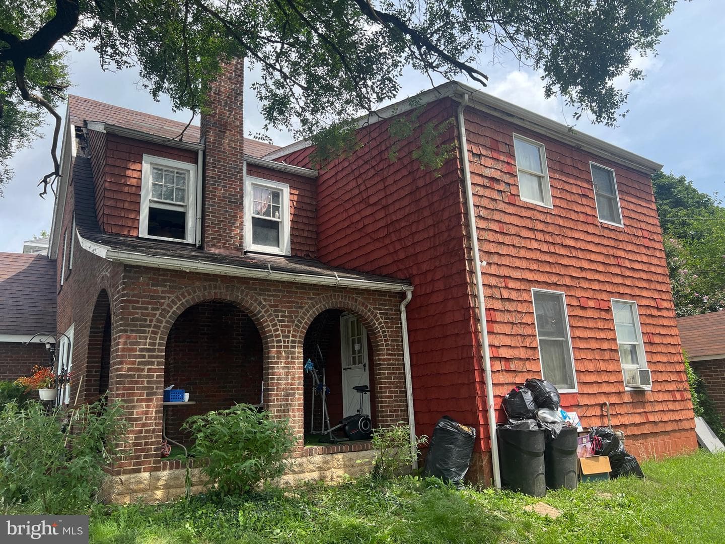 902 Hill Top Drive photo 3