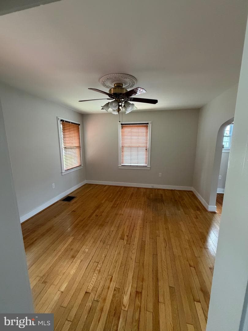 13925 Ellerslie Road photo 4
